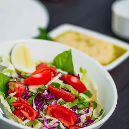 Olivia Palm Hotel 3*