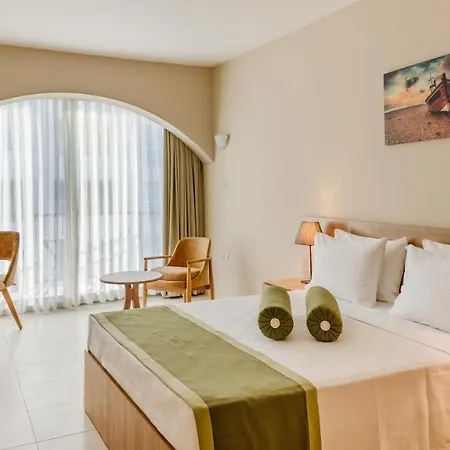 Hotel Olivia Palm 3*