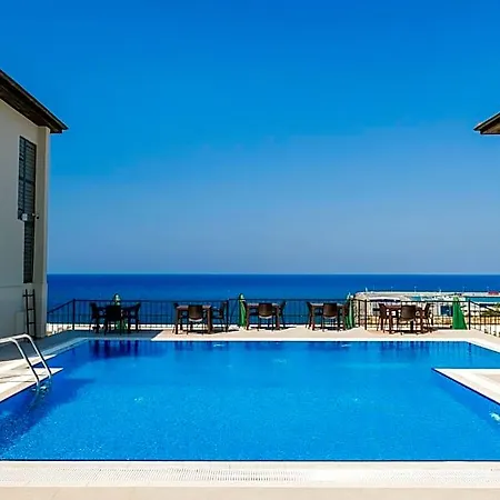 Hotel Olivia Palm 3*