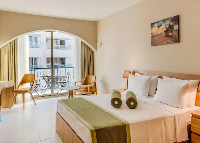 Hotel Olivia Palm 3*